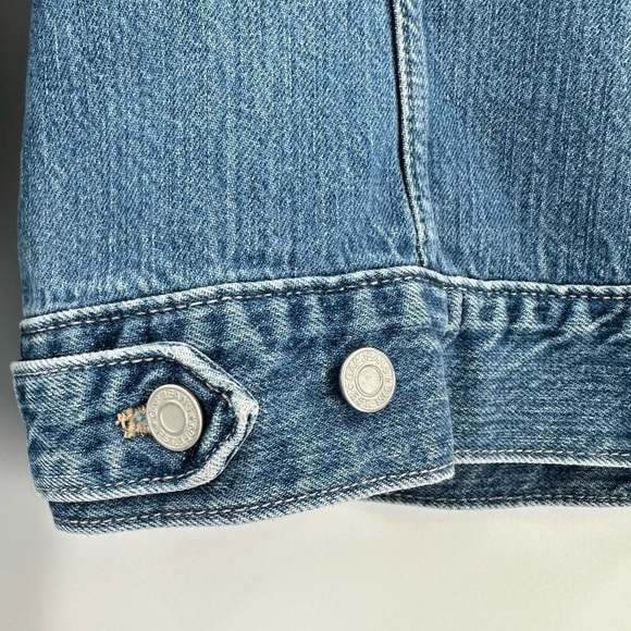 GAP Women’s Medium Wash Button Down Denim Jacket 100% Cotton Size XS - Picture 5 of 11